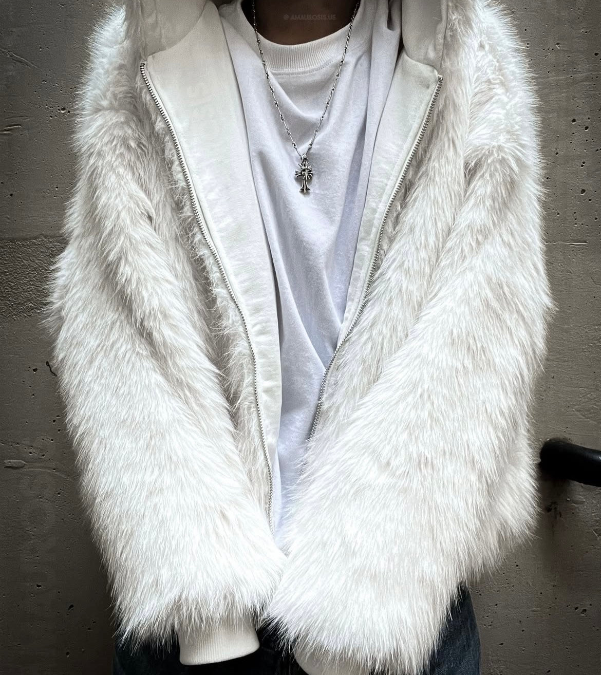 WHITE FUR JACKET UNISEX